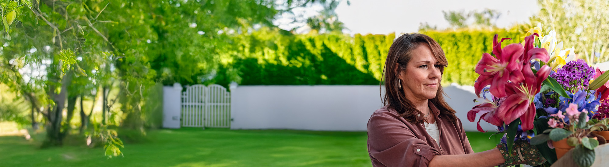 Rachel and her flowers