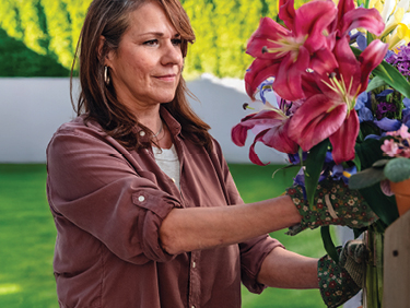 Rachel and her flowers